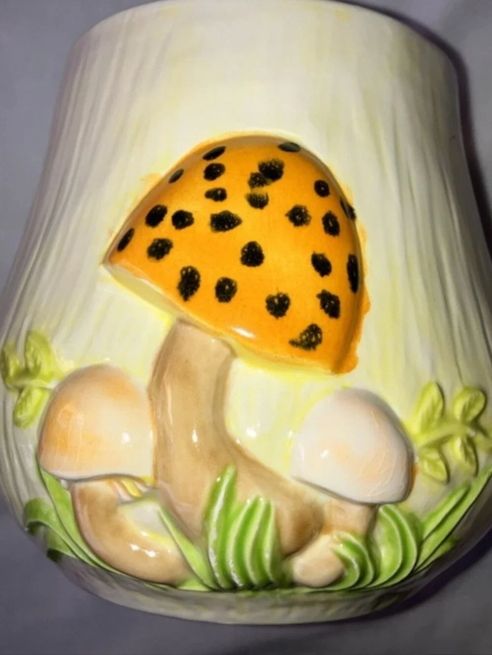 Vintage ARNELS Mushroom Cookie Jar Canister